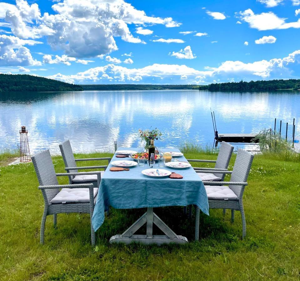 Bastuviken Bed And Breakfast Уппсала Экстерьер фото