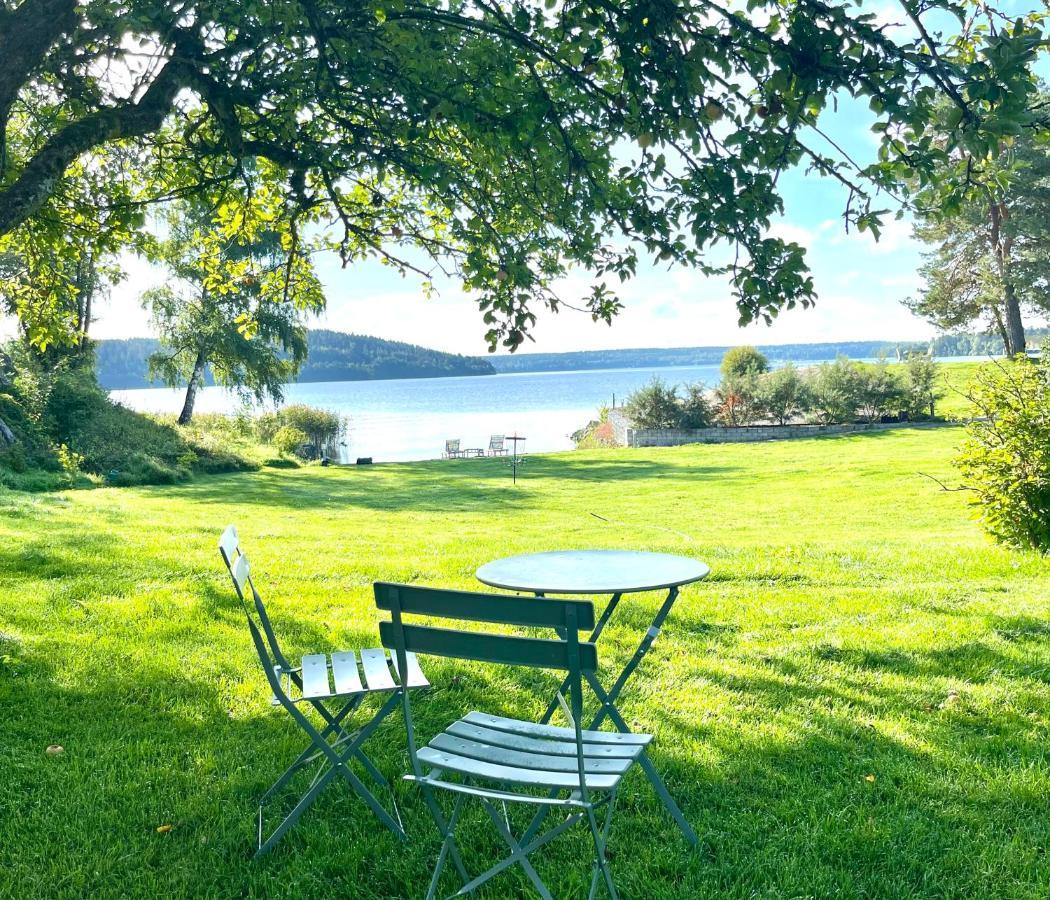 Bastuviken Bed And Breakfast Уппсала Экстерьер фото